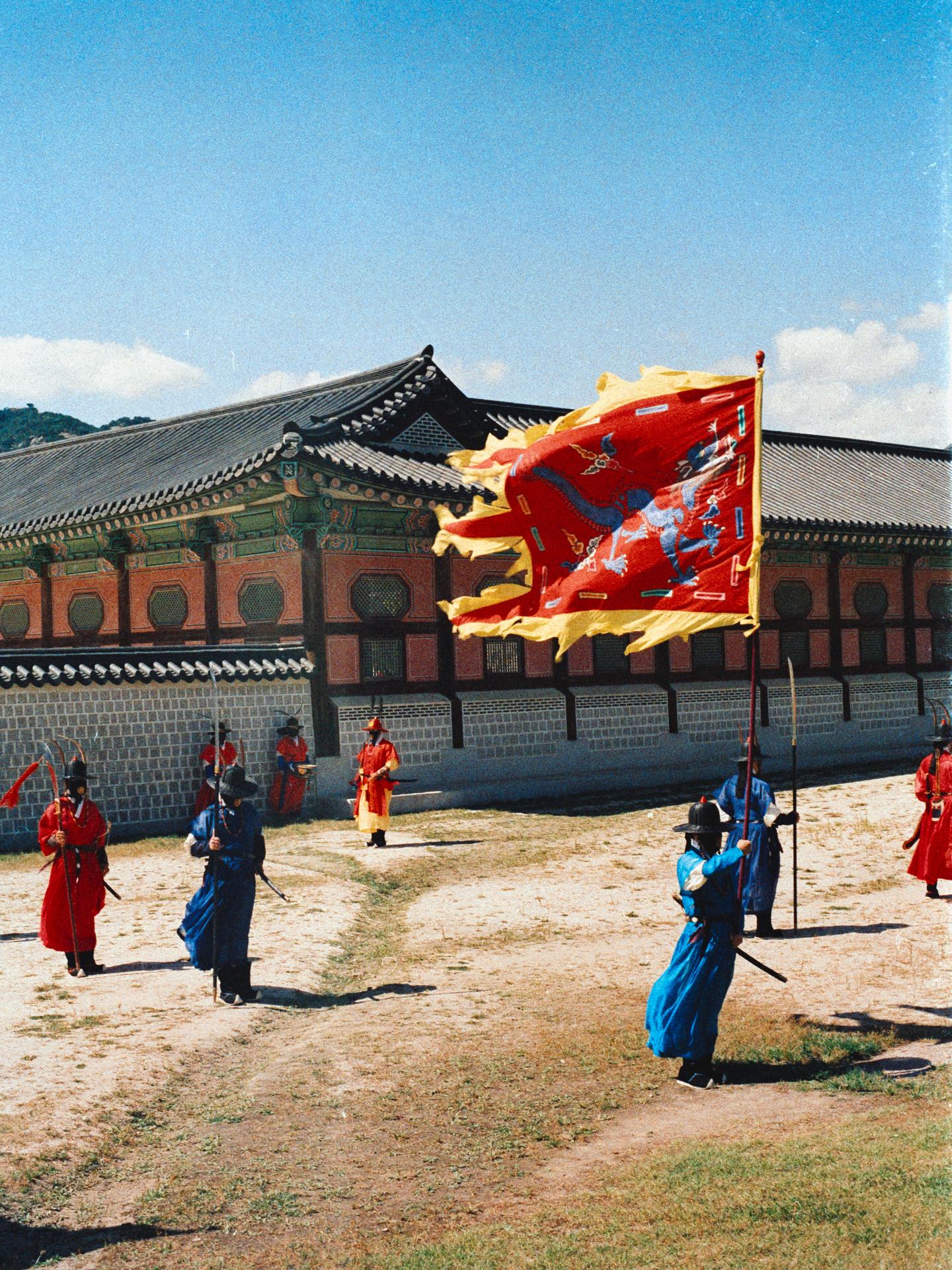 Thumbnail /2022 Korea/_Seoul/_palace_samura_1.jpg