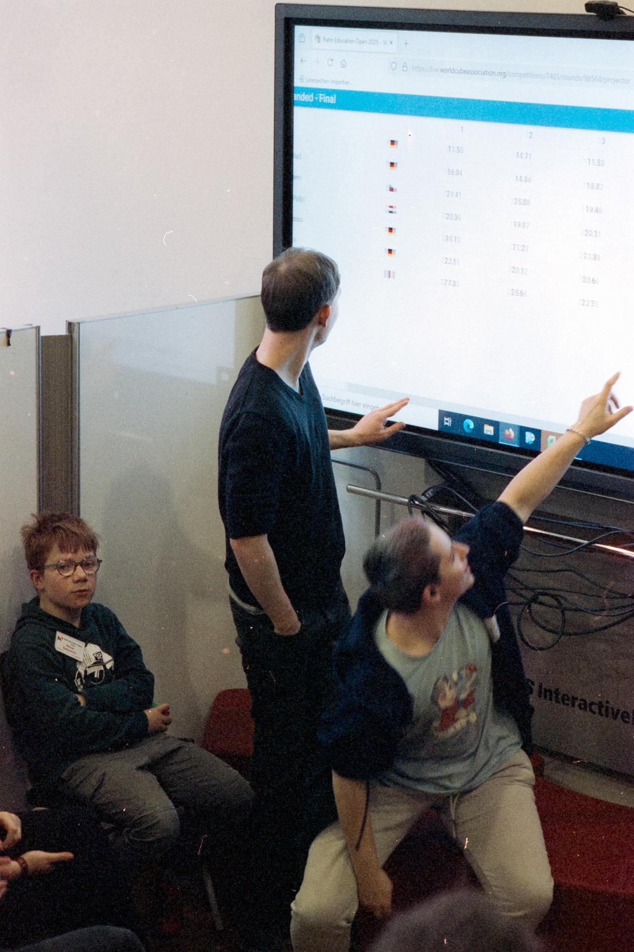 Thumbnail /2025 Comps/LeipzigNewcomerDay/cinestill_f6_21.jpg