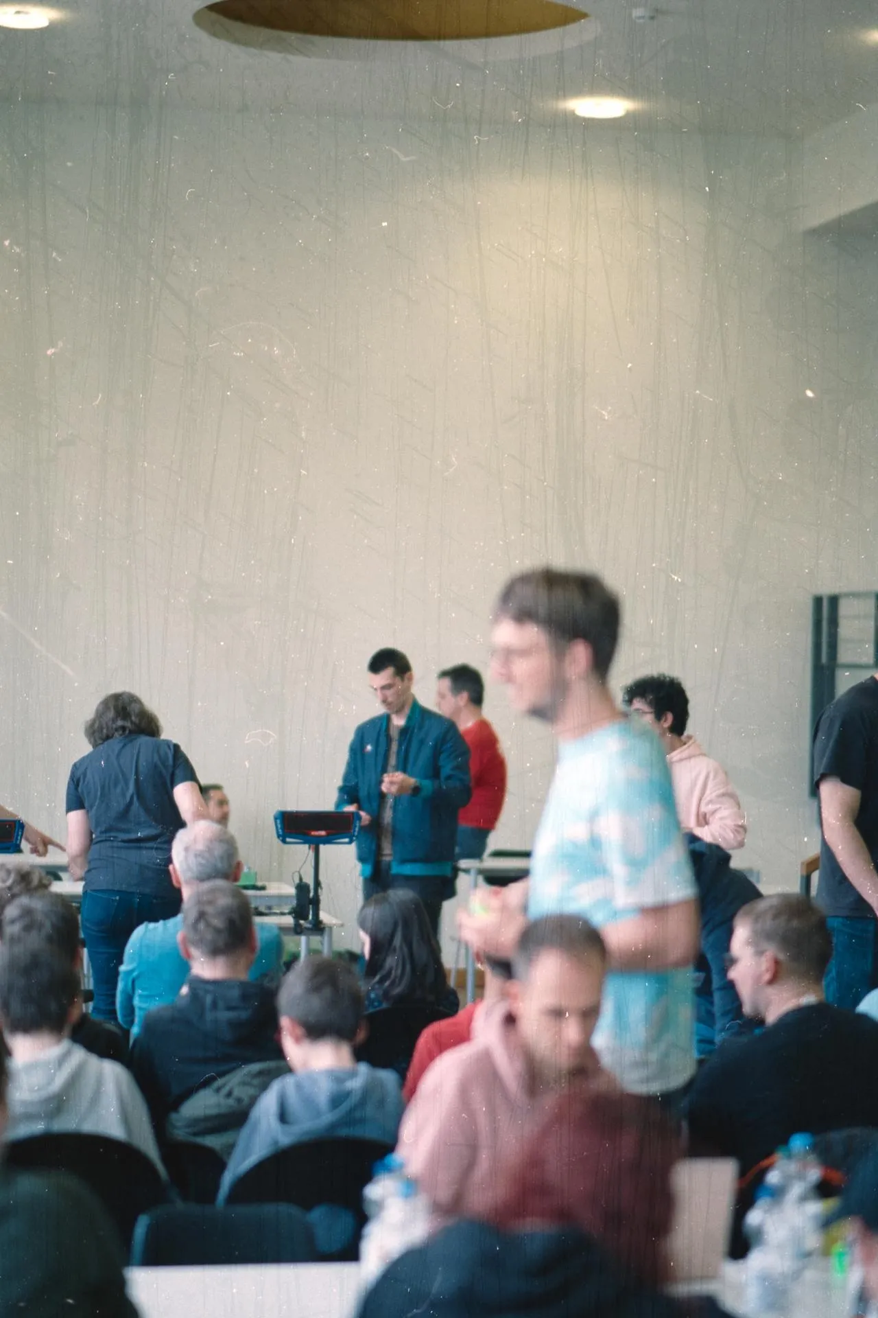 fullscreen image
