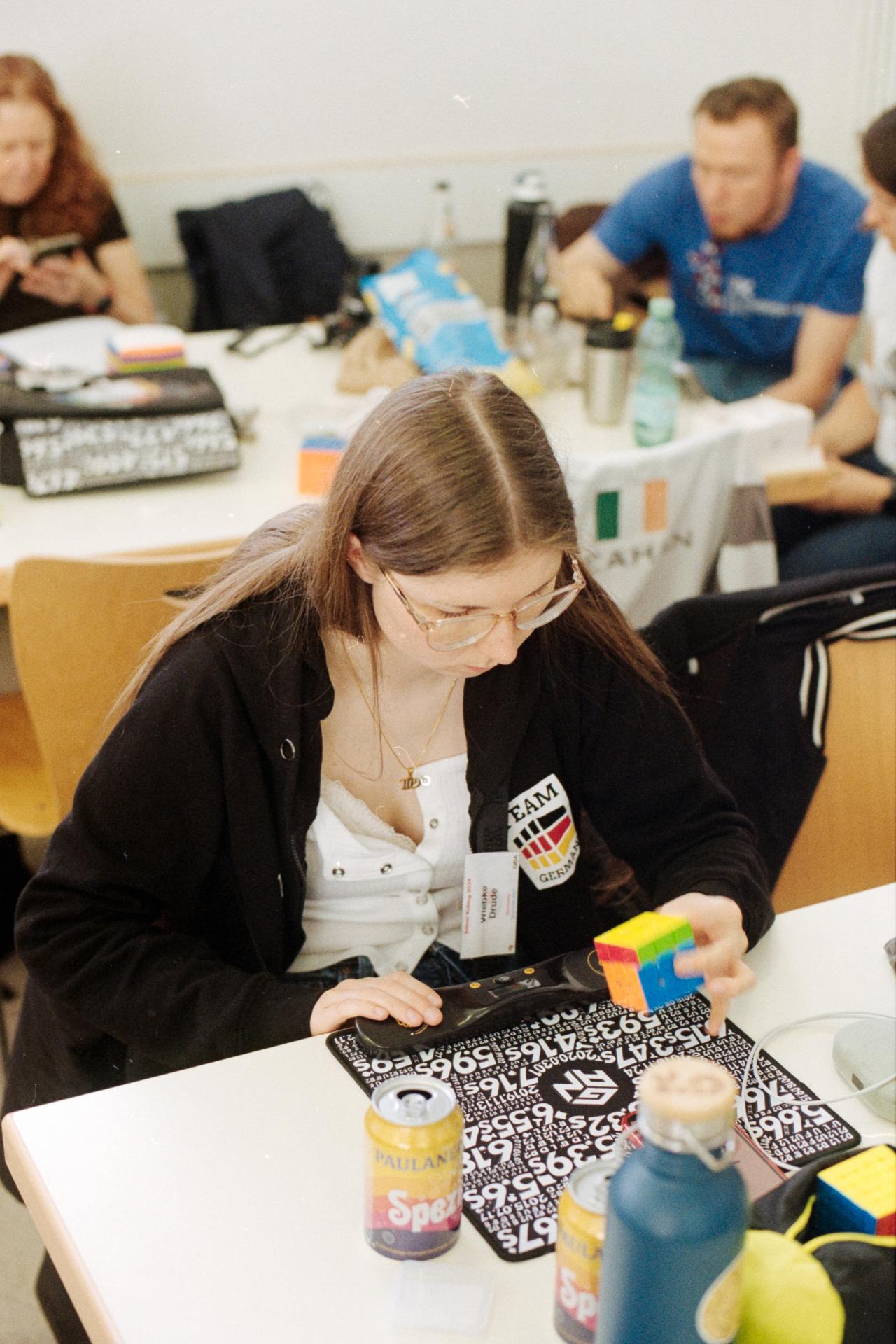 Thumbnail /2024 Comps/Koelner Kubing 2024/f4_gold_köln_2.jpg