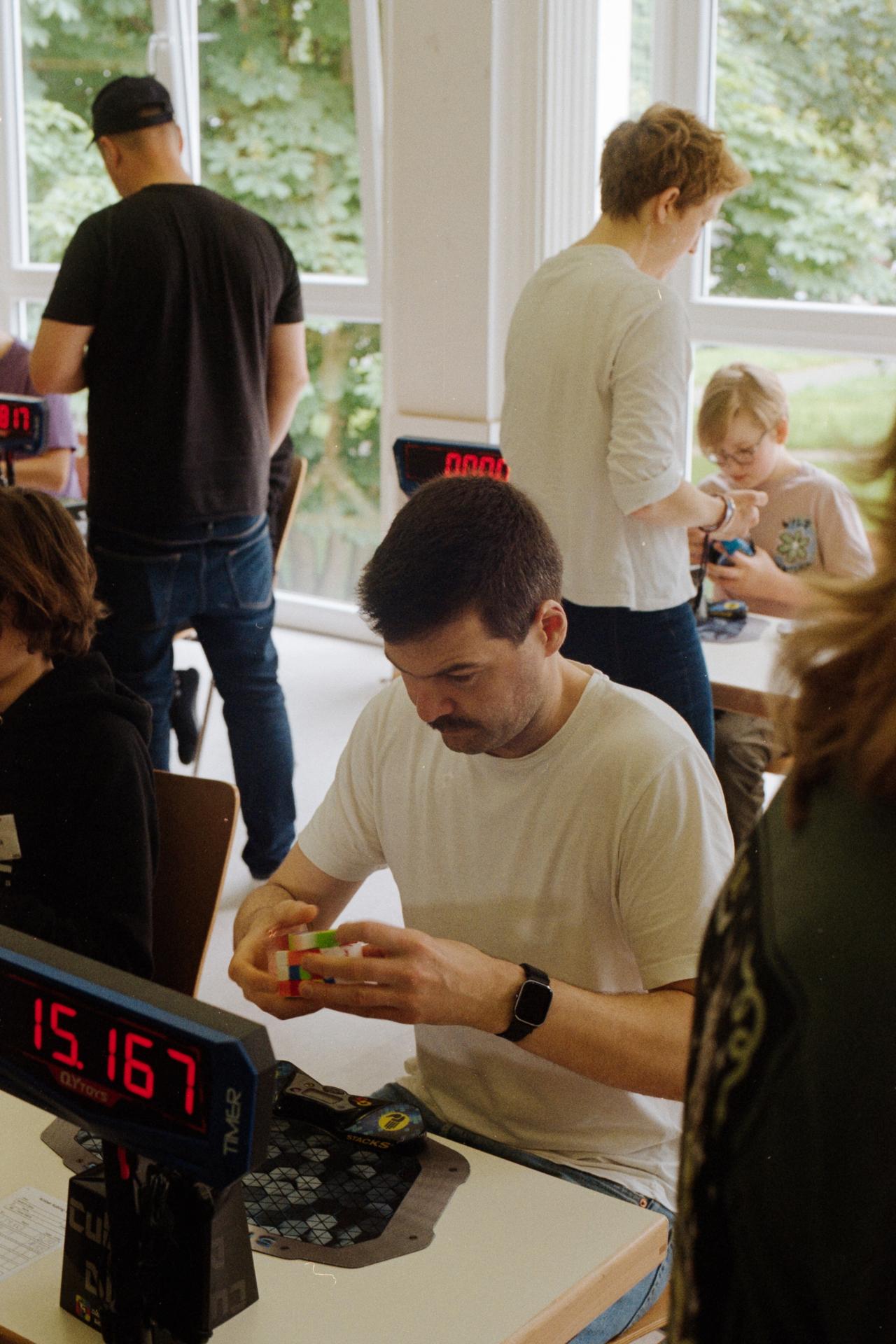 Thumbnail /2024 Comps/Koelner Kubing 2024/f4_gold_köln_26.jpg