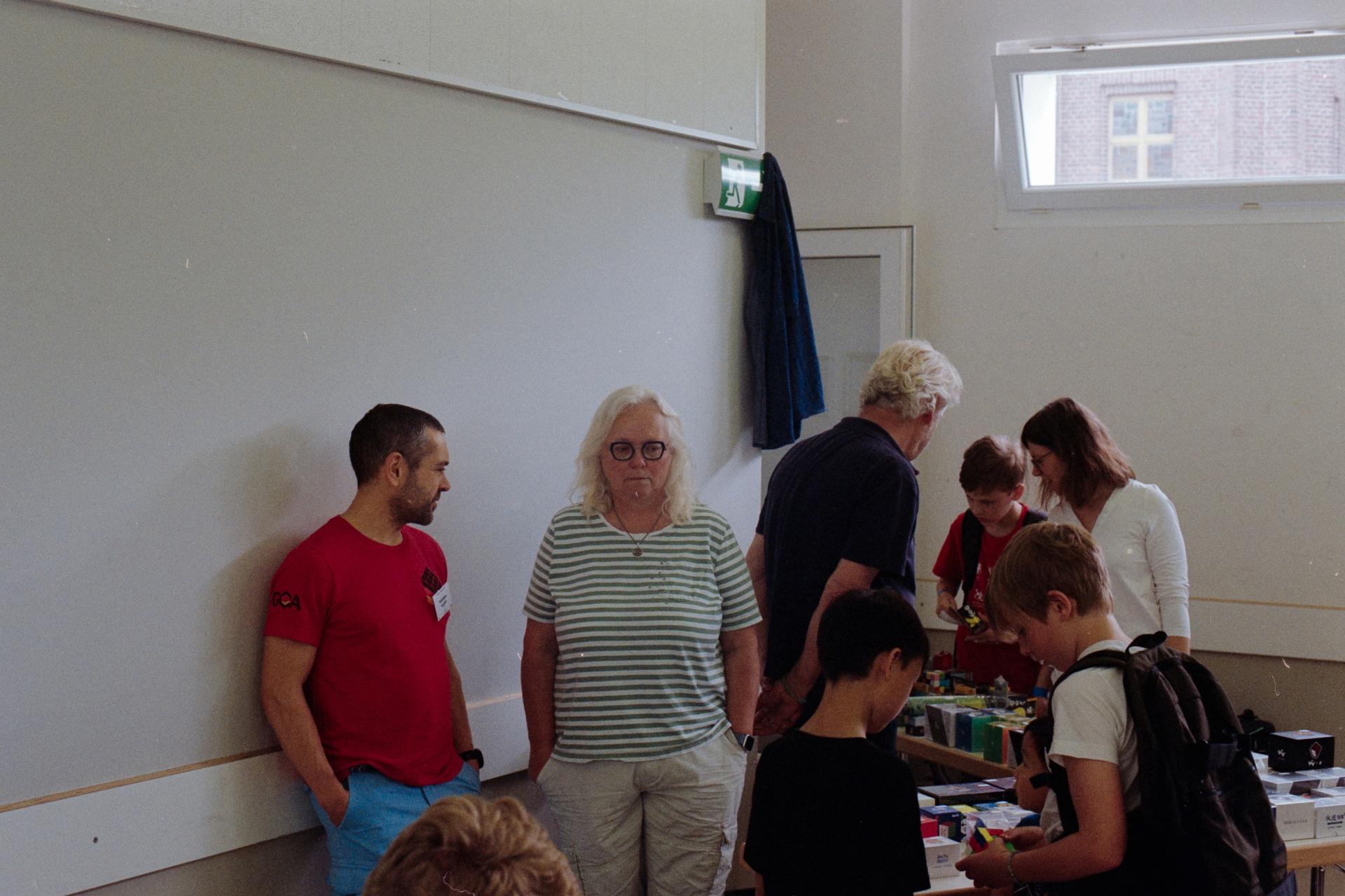 Thumbnail /2024 Comps/Koelner Kubing 2024/f4_gold_köln_30.jpg