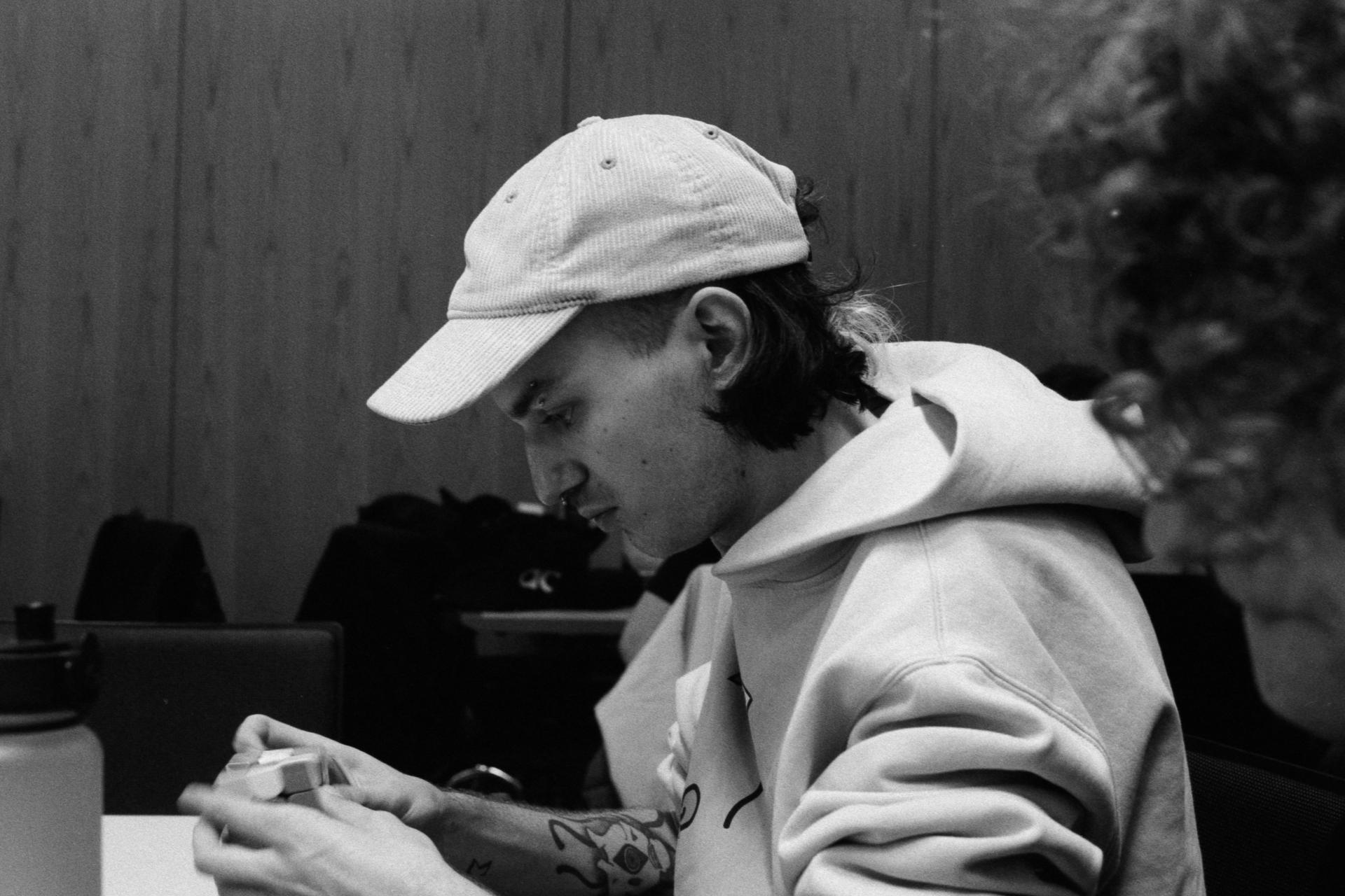 Thumbnail /2024 Comps/WWW 2024/hp5at1600_4_18-positive.jpg