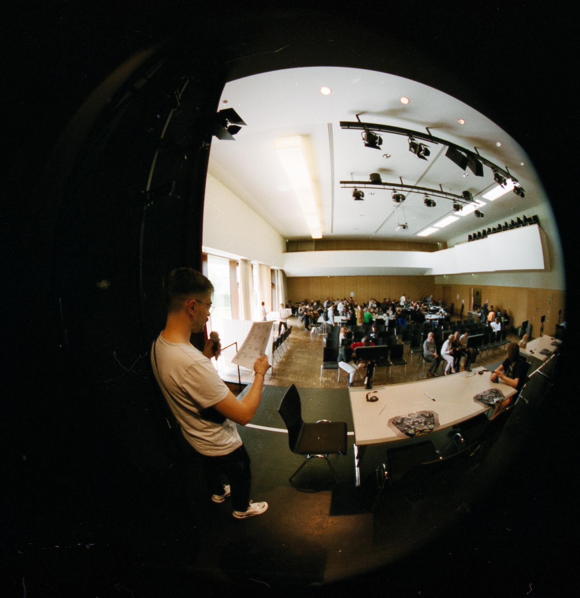 Thumbnail /2024 Comps/WWW 2024/roundies_exp_250d_20-positive.jpg